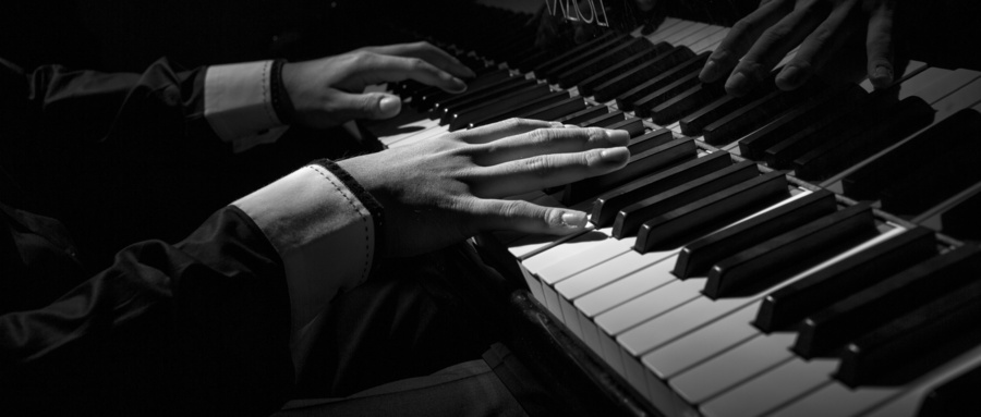 抖音开头视频配乐音频素材_动感的钢琴旋律